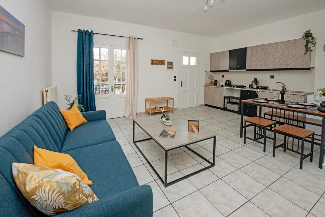 Ionian Luxury Apartments Перама Экстерьер фото